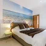Casiola - Spacious With Terrace * Ostend