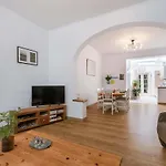 Casiola - Spacious With Terrace Apartment Ostend