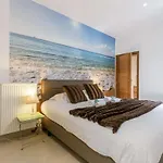 Casiola - Spacious With Terrace *