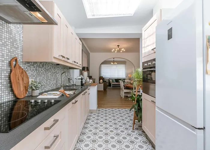 Huswell - Spacious With Terrace, Pets Are Welcome Appartement *